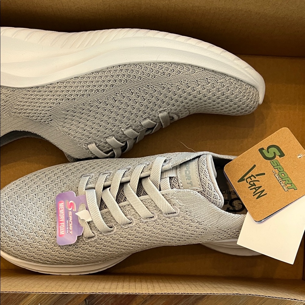Skechers Sport with Memory Foam
